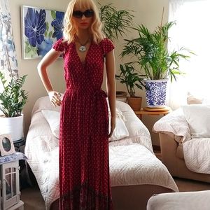 XHILARATION FLUTTER SLEEVE FLORAL WRAP MAXI DRESS. SIZE S